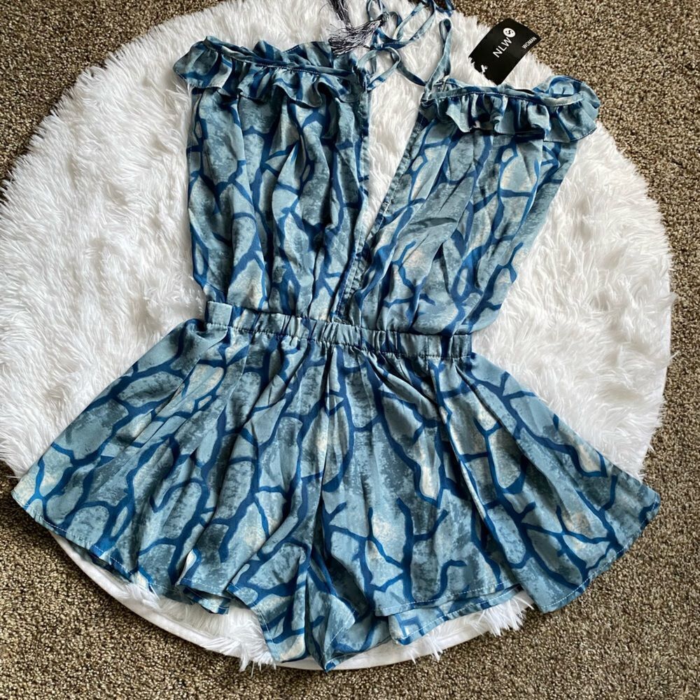 ‎NLW Shorts Romper Blue Women’s Size Small NEW